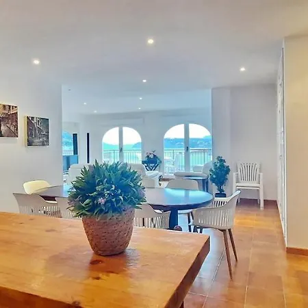Apartment Piso Al Portet *